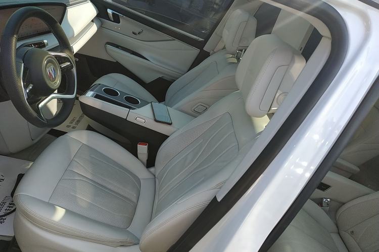 Used Buick GL8 New Energy 2024 Lu Zun Deluxe Edition 7-Seater
