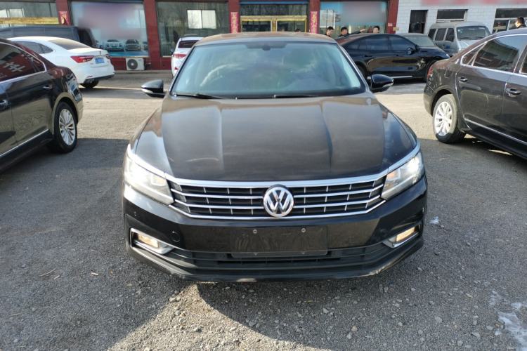 Used Volkswagen Passat 2017 330TSI DSG Luxury Edition
