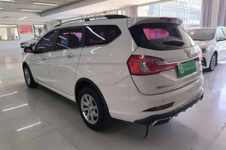 Used Baojun 310W 2017 1.5L Manual Fashion Model China V
