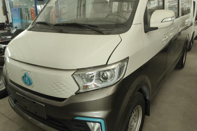 Used CHANGAN KUAYUE Xing V7 EV 2025 Model, 316km Luxury Version, 6-seater, Double Doors, 50.38kWh