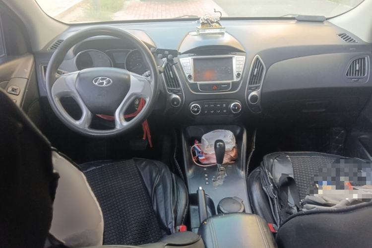 Used Hyundai ix35 2013 2.0L Automatic Two-Wheel Drive Comfort GL China V Standard