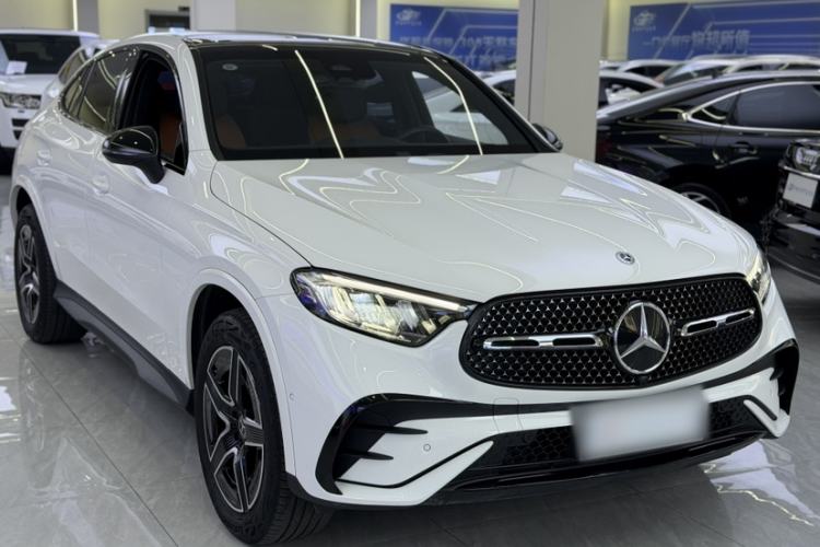 Used Mercedes-Benz GLC Coupe 2024 GLC 260 4MATIC Coupe SUV
