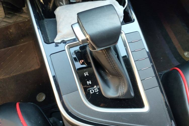 Used FORTHING T5 2021 1.5T Automatic Comfort Version