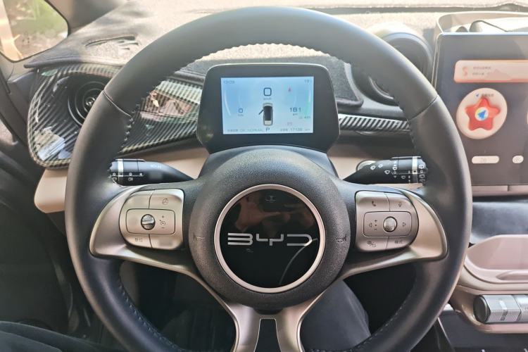 Used BYD Dolphin 2023 420 km Free Version
