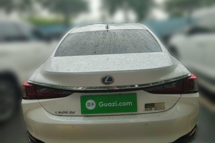 Used Lexus ES 2020 200 Excellence Edition