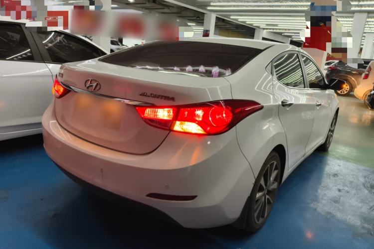 Used Hyundai Elantra (5th Generation / Langdong) 2015 1.6L Automatic Leading Model
