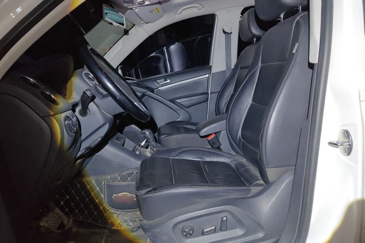 Used Volkswagen Tiguan 2015 1.8TSI Automatic Two-Wheel Drive Luxury Model