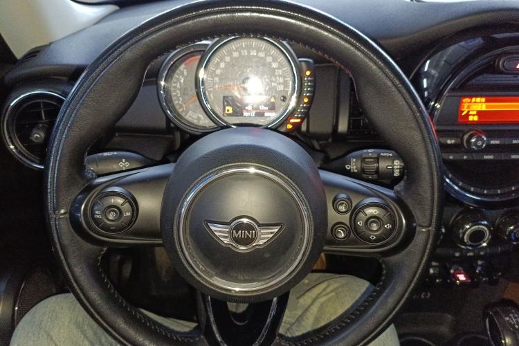 Used MINI 2016 1.2T ONE Pioneer Edition Steering Wheel