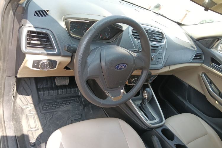 Used Ford Escort 2015 1.5L Automatic Comfort Edition