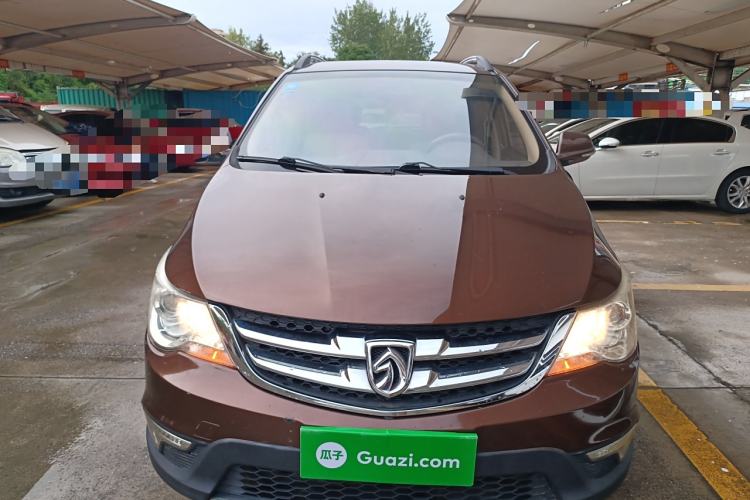 Used Baojun 730 2014 1.5L manual Comfort version 7 seats
