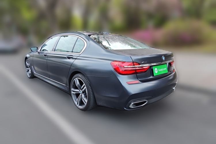 Used BMW 7 Series 2018 740Li xDrive Luxury Edition M Sport Package Black Flame Version
