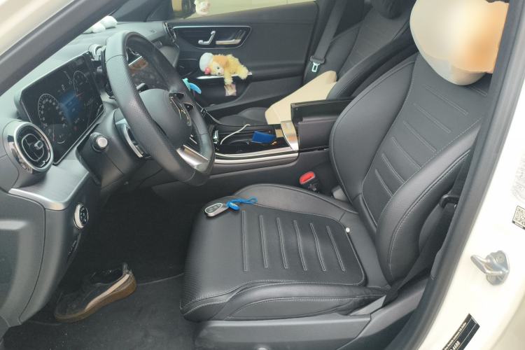 Used Mercedes-Benz C-Class 2023 Revised C 200 L Sport Edition Left Front Seat