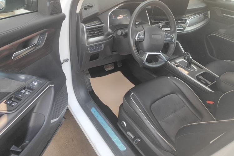 Used Haval H6 2021 National Trend Edition 1.5 GDIT Automatic Ultra-Luxury Version Interior 1