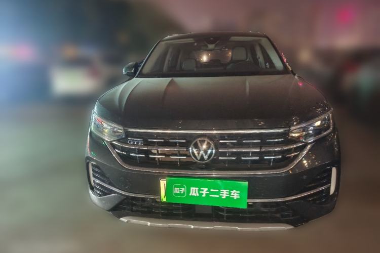 Used Volkswagen Tayron GTE Plug-in Hybrid 2023 280TSI Luxury Plus Advanced Edition Front