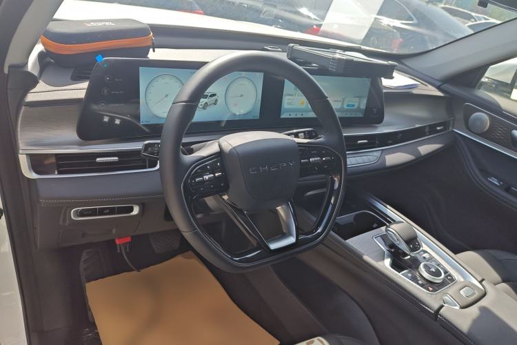 Used Chery Tiggo 8 PRO 2025 290T Two-Wheel-Drive Luxury Edition