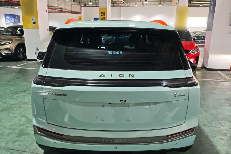 Used AION Y 2022 Plus 70 Tech Edition