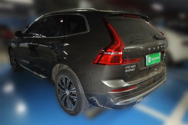 Used Volvo XC60 2022 B5 4x4 Smart Luxury Edition
