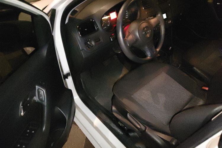 Used Volkswagen Polo 2011 1.6L Automatic ZhiShang Version Driver Seat