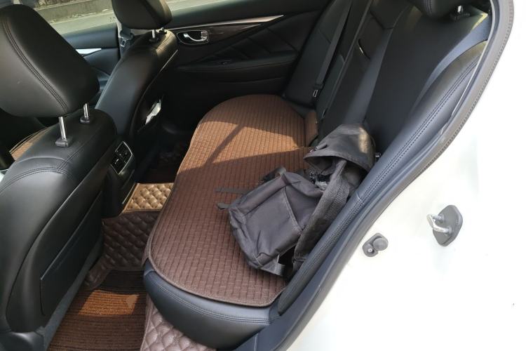 Used Infiniti Q50L 2018 2.0T Comfort Edition China VI Standard Left Rear Seat