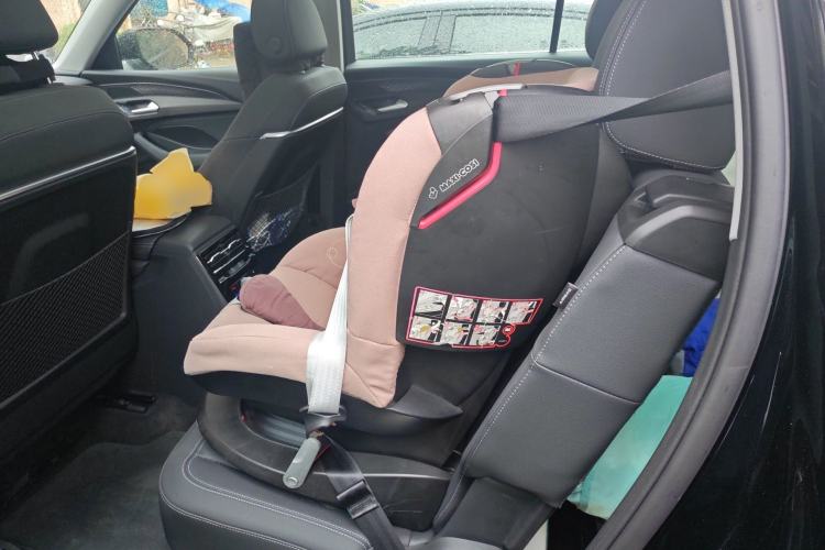 Used Audi Q6 2025 40 TFSI quattro Commemorative Edition Yulin Package 7 Seats Left Rear Seat