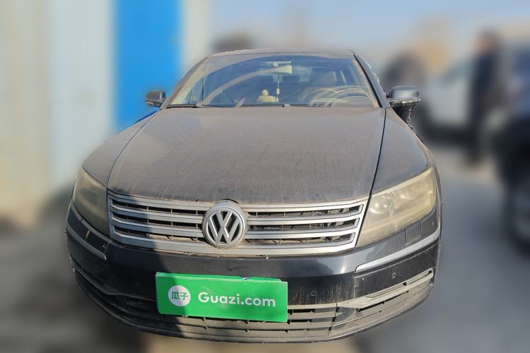 Used Volkswagen Phaeton 2011 3.6L V6 5-Seater Extended-Length Individual Edition Front