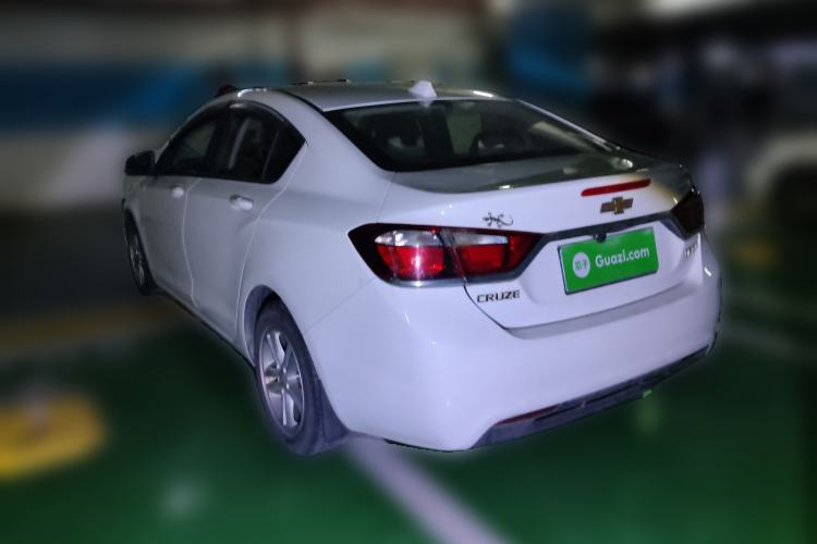 Used Chevrolet Cruze 2015 1.5L Manual Fashion Edition
