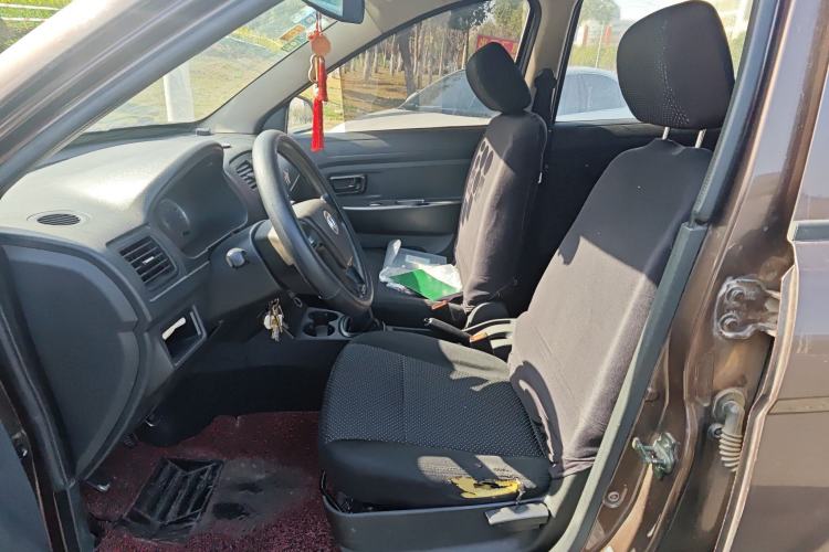 Used Dongfeng Fengon 330 2014 1.5L Manual Utility Version DK15 Left Front Seat