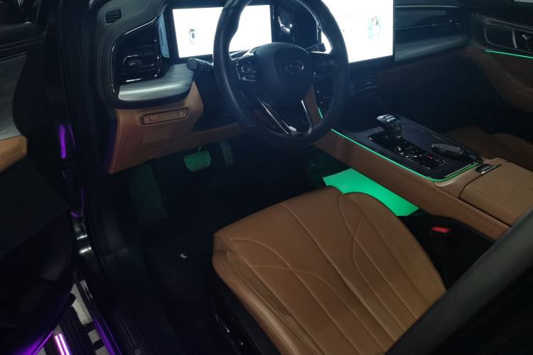 Used GAC Trumpchi ES9 2024 PHEV with 143 km Max