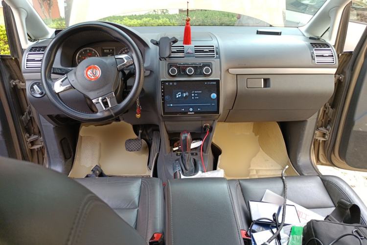 Used Volkswagen Touran 2015 1.4T DSG Comfort Edition 5 Seats
