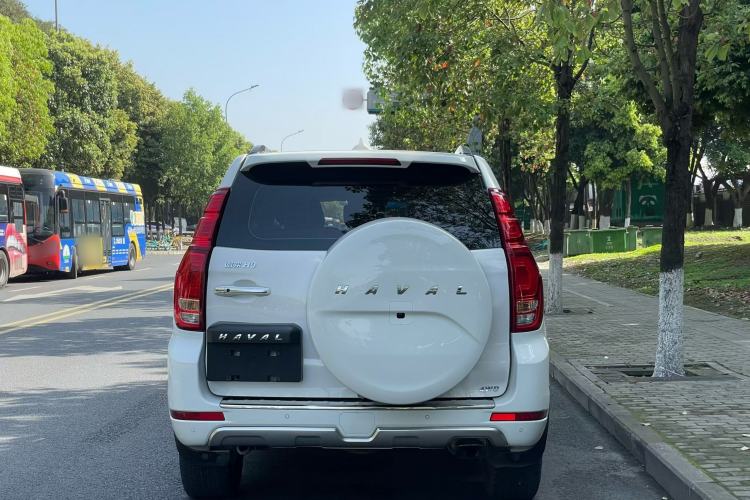 Used Haval H9 2015 2.0T Four-Wheel Drive Luxury 7-Seater
