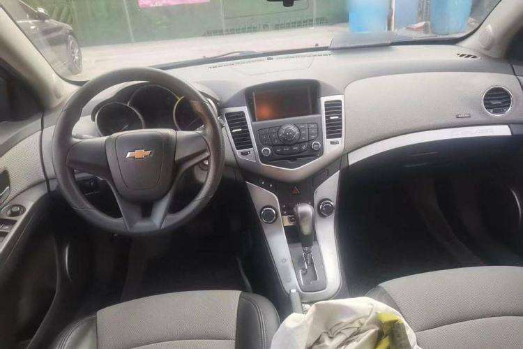 Used Chevrolet Cruze 2013 1.8L SE AT