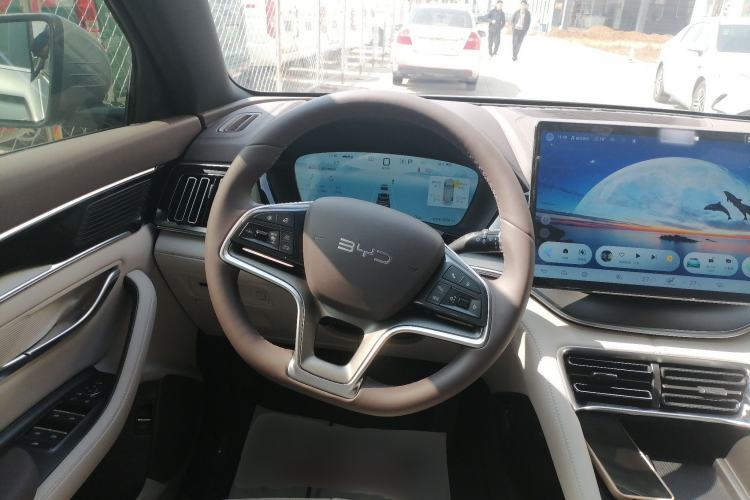 Used BYD Song PLUS New Energy 2025 DM-i 160KM Flagship Model
