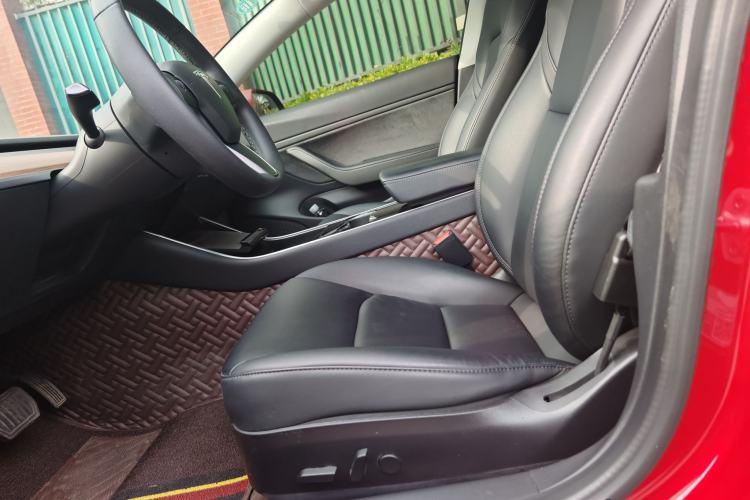 Used Tesla Model 3 2019 Long-Range All-Wheel-Drive Version