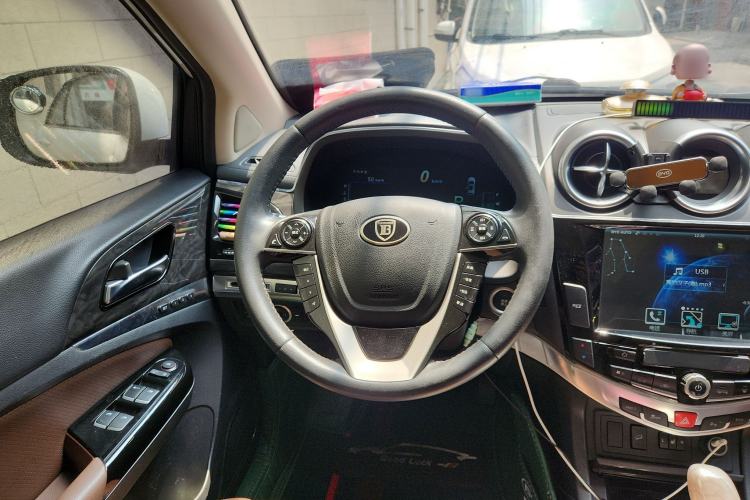 Used BYD S7 2016 2.0T Automatic Flagship Plus