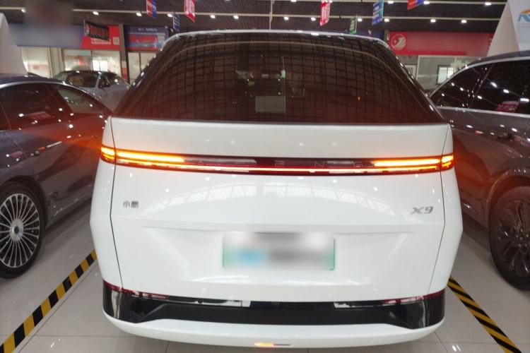 Used XPeng X9 2024 702 Ultra-Long Range Max