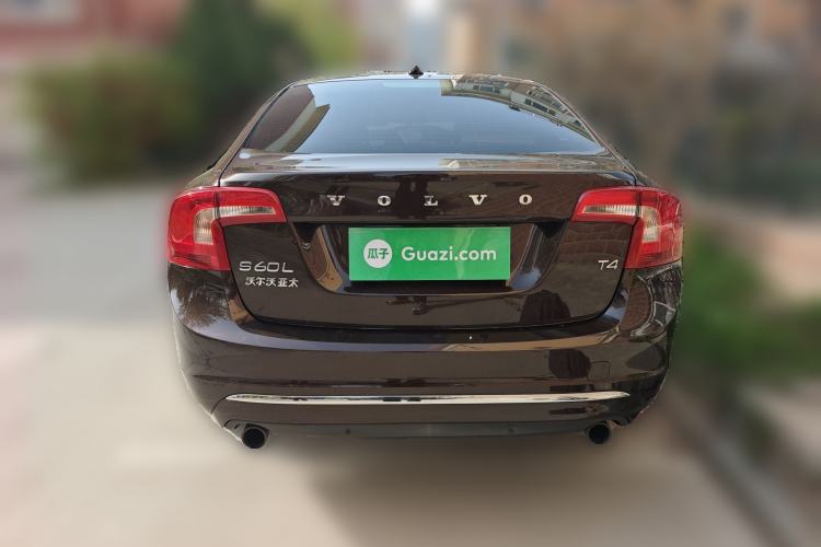 Used Volvo S60 2017 S60L T4 Smart Range Edition
