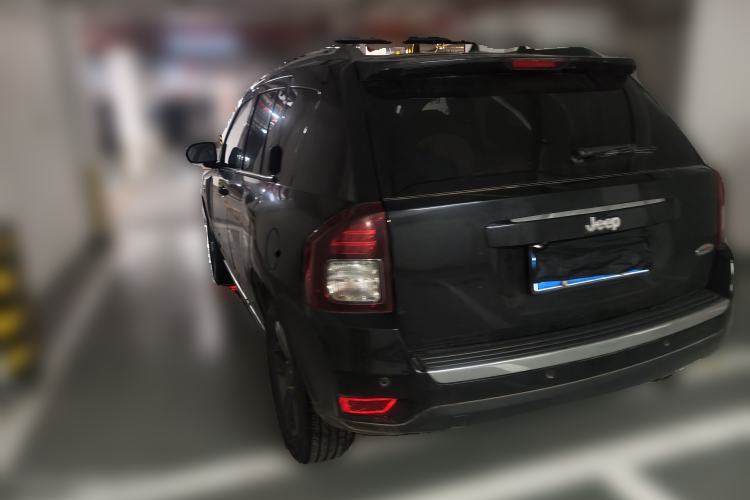 Used Jeep Compass 2014 Revised Version 2.4L Four-Wheel Drive Comfort Edition Rear Left 45 Deg
