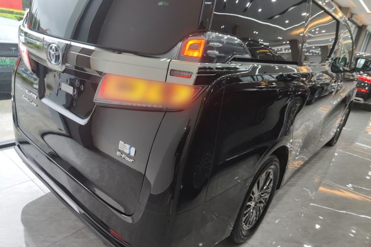 Used Toyota Vellfire 2021 Crown Dual-Engine 2.5L HV Prestige Edition Right Rear Taillight