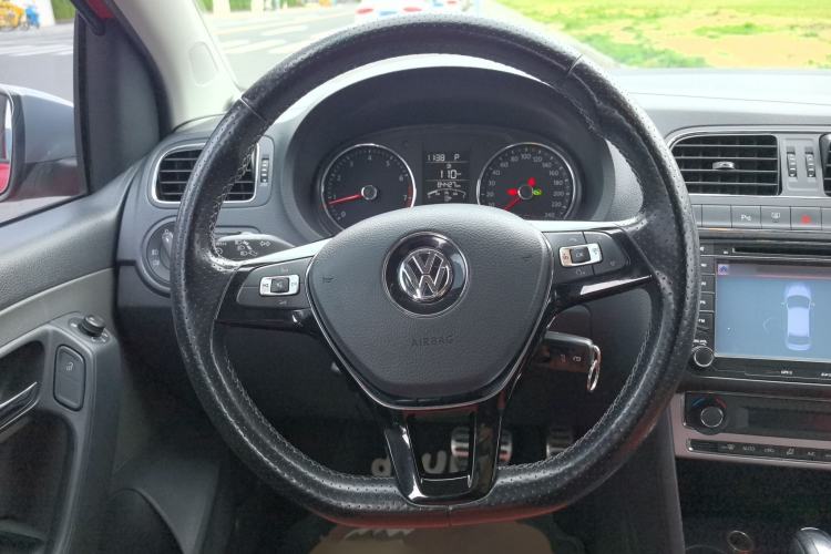 Used Volkswagen Polo 2014 1.6L Cross Polo Automatic