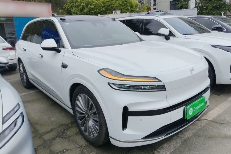 Used ONVO Luxeed L90 2025 Model—Max Six-Seater Version