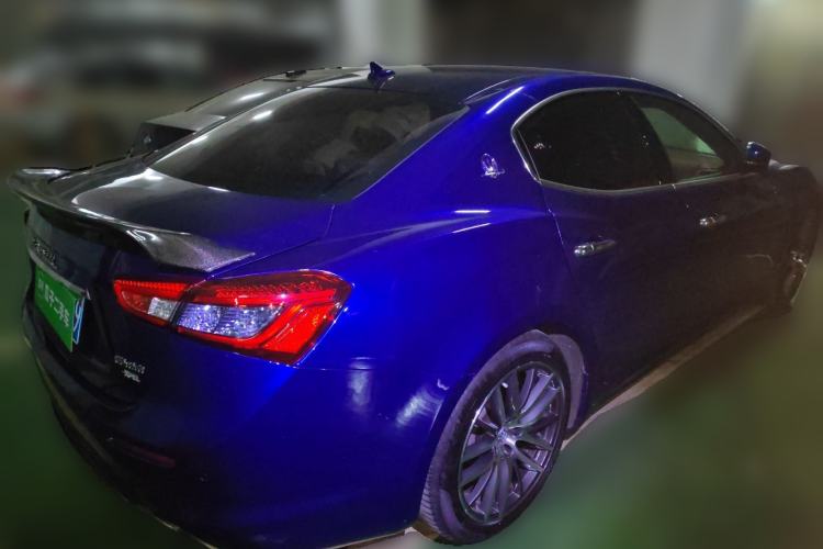 Used Maserati Ghibli 2017 3.0T Standard Edition Rear Right 45 Deg