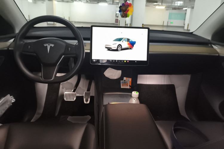 Used Tesla Model Y 2022 Rear-Wheel-Drive Version