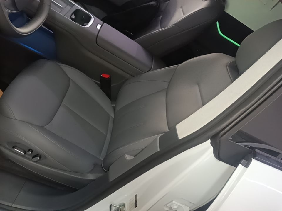 XPeng G6 2025 625 Long-Range Max Flagship Edition — снимка 17
