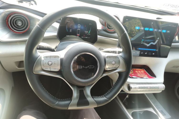 Used BYD Dolphin 2021 405 km Fashion Edition