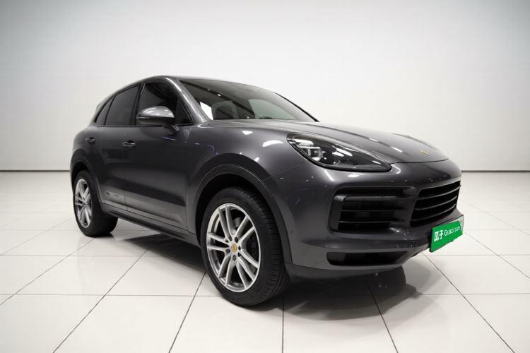 Used Porsche Cayenne 2021 3.0T Coupe Mexican specification Front Right 45 Deg