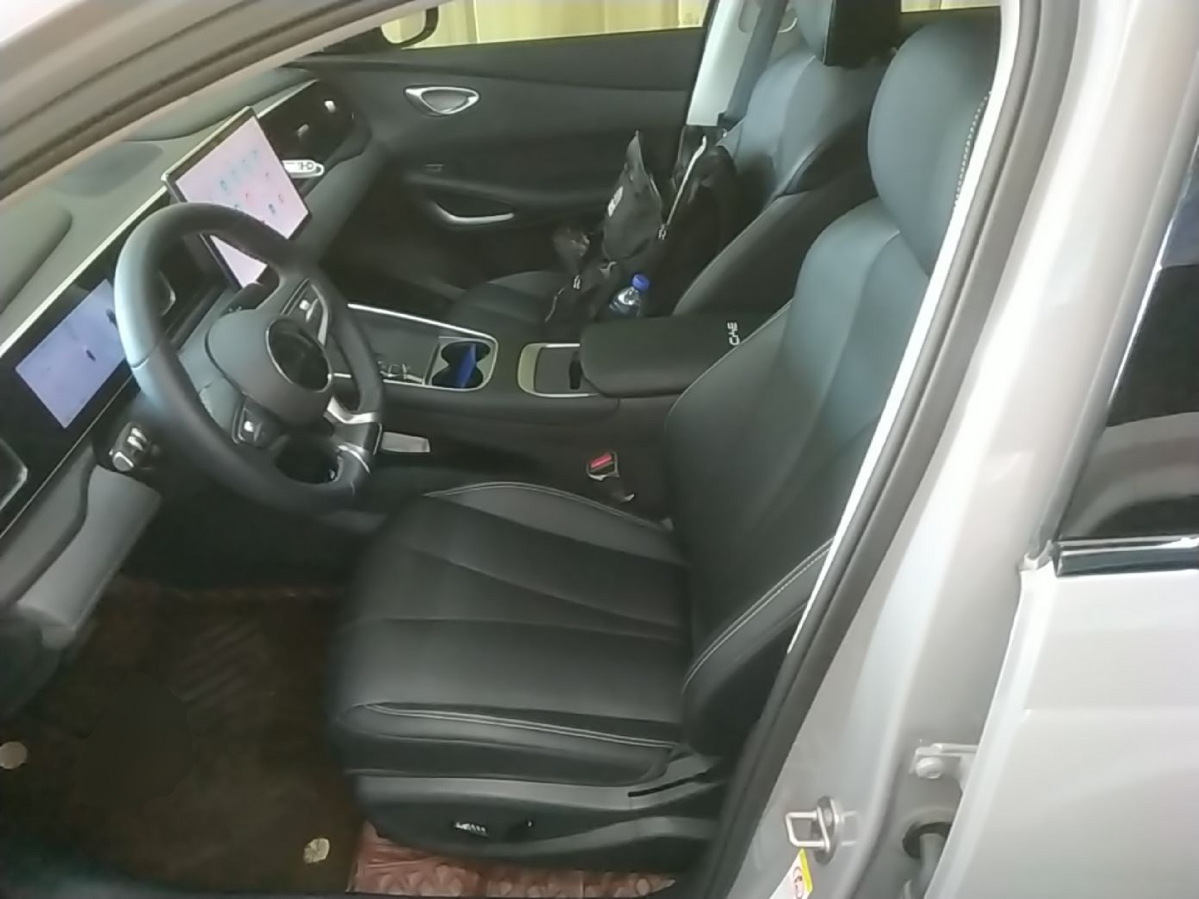 Vordere Reihe im Auto