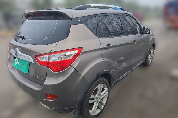 Used CHANGAN CS35 2014 1.6L Manual Luxury Navigation Model China IV Standard
