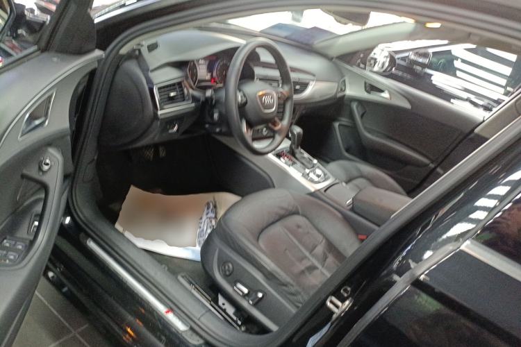 Used Audi A6L 2018 30th Anniversary Edition 35 TFSI Fashion Model
