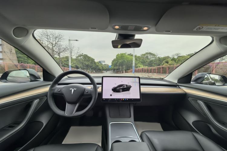 Used Tesla Model 3 2022 Rear-Wheel-Drive Version
