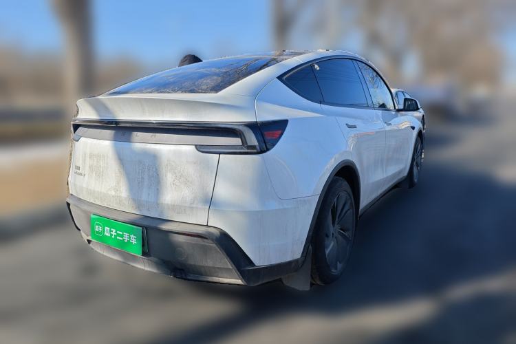 Used Tesla Model Y 2025 Rear-Wheel-Drive Version